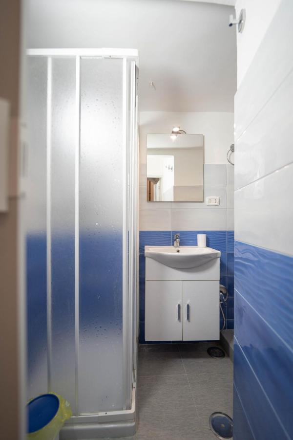 Cosmea By Dimorra Apartman Nápoly Kültér fotó